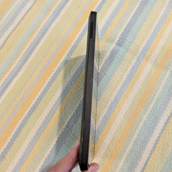 ⭐ Kindle Fire 7 • 7" HD Display, 16 GB, Black - Picture 5 of 9